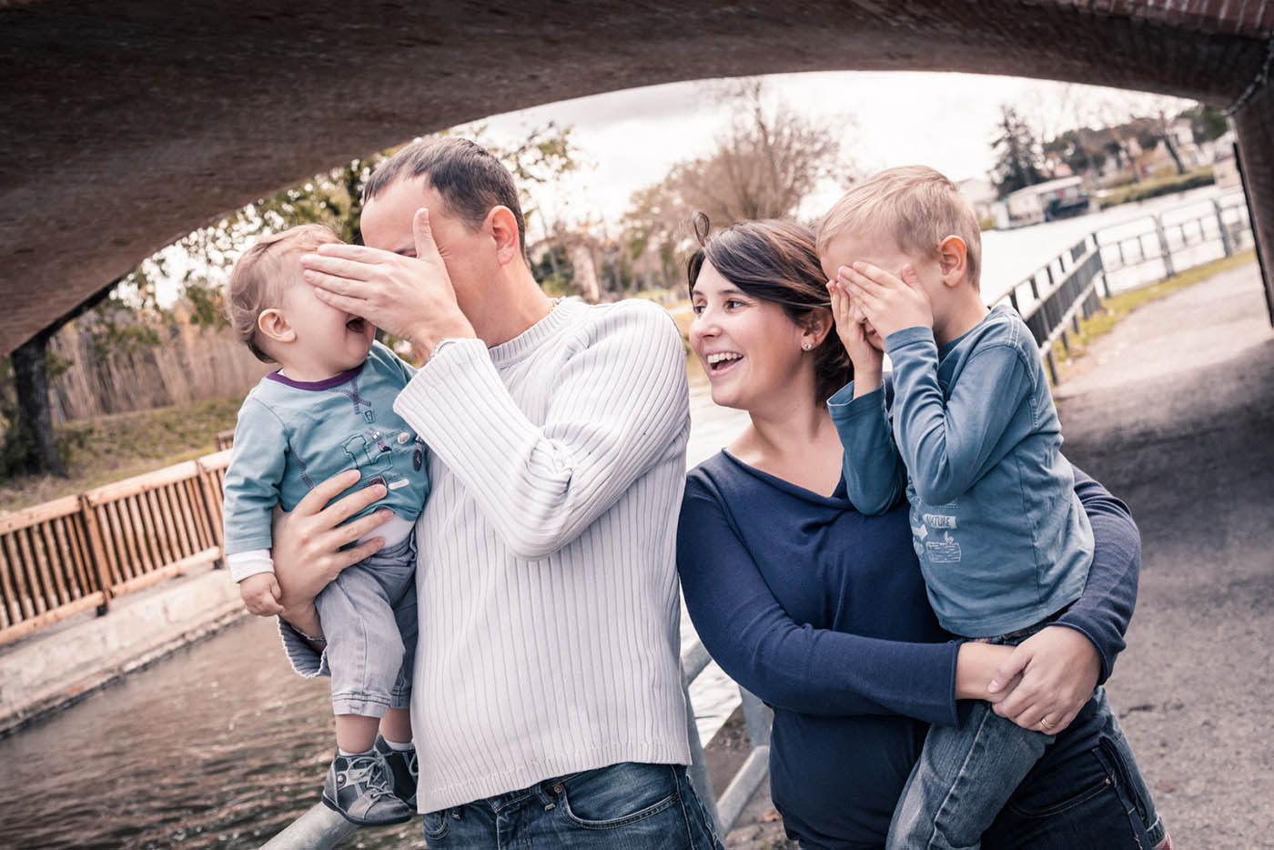 Quel bonheur d'amuser ses enfants en proposant un jeu de cache-cache